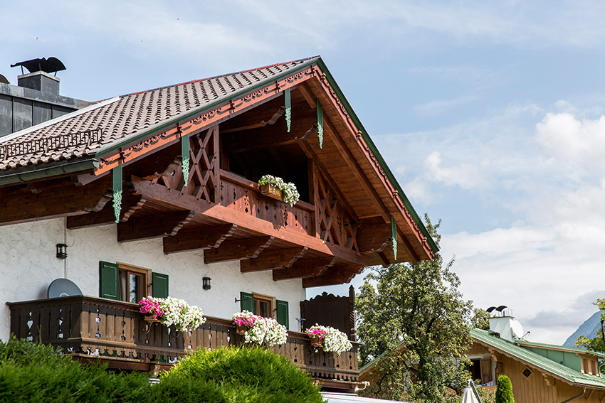 FeWo-Riedel-Zugspitzblick-Friedhofstrasse2_01.jpg